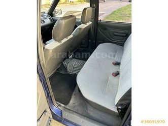 sahibinden mazda b2500 2.5 d 1998 model i̇stanbul 259.000 km lacivert - 36691970 | arabam.com