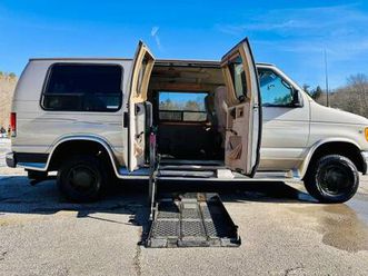 2002 ford e150 ♿️ handicap wheelchair van