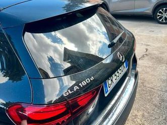 autovettura mercedes gla