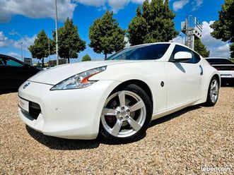 nissan 370z pack coupé v6 330ch - navigation - clim - xénons - bose - régulateur - sièges chauffants - 80000km