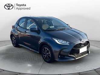 toyota yaris 1.0 5 porte trend