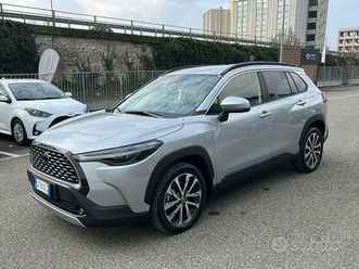 toyota corolla cross 1.8h (140 cv) e-cvt tren...