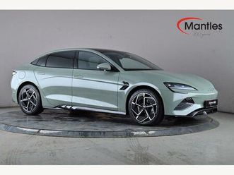 82.5kwh excellence auto awd 4dr