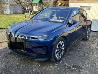 76.6 kwh xdrive40