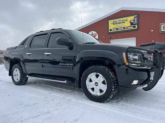 2013 *chevrolet* *avalanche* *z71 off-road black diamon