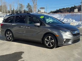 2019 honda odyssey - heated leather / dvd / only 89000 km's!!