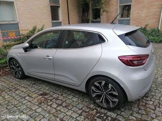 renault clio 1.6 e-tech full hybrid techno
