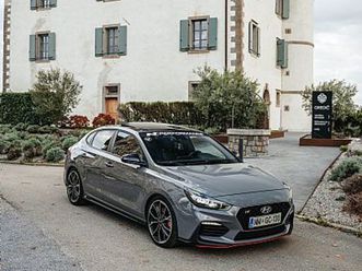 hyundai i30 fastback i30n fastback performance