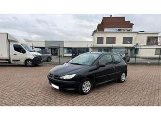 ② peugeot 206 1.4i benzine gekeurd met carpass — peugeot — 2ememain