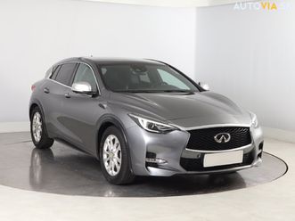 infiniti q30 2.0t, 4x4, automat, kůže, navi za 13 600 €
