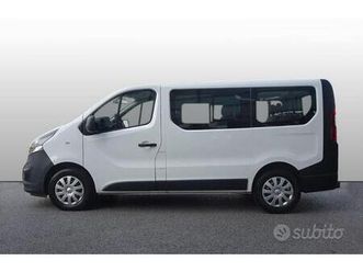 opel vivaro combi 8 posti