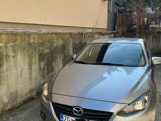 mazda 3 attraction 2,2 tdi, 2014 god.