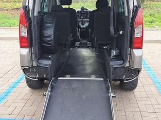 peugeot partner disabili