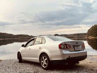 vw jetta 2.5l