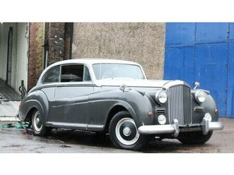 1953 bentley r-type two-door saloon by james young vente aux enchères