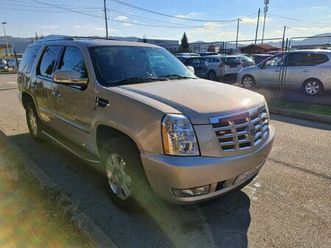 cadillac escalade 6,2 4x4 awd, 2008 god.