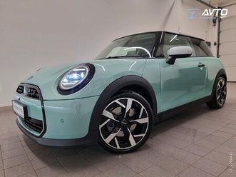 mini cooper s pomična panorama harman kardon acc. hud.
