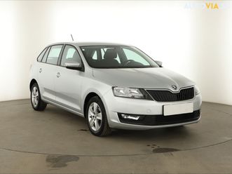 skoda rapid spaceback 1.0 tsispaceback , čr,2.maj za 9 500 €