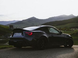 subaru rocket bunny v1 brz