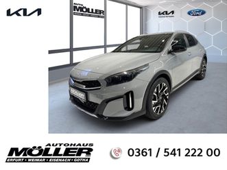 xcee´d nightline 1.6t dct7 navi acc kamera led 18´´ klima