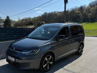 ⭐️ vw caddy 2,0 tdi, dsg, panorama, soft close, radari, virtual ⭐️, 2021 god.