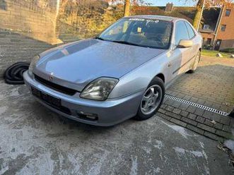 voiture de tourisme honda prelude 1997