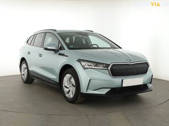 skoda enyaq iv 50 55 kwhloft , za 21 900 €