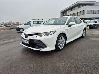 toyota camry comfort hybrid 26,860 eur