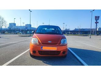 chevrolet spark 2009. god - ručna klima, 148000 km