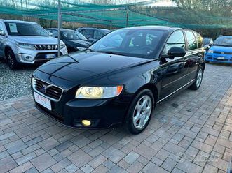 volvo v50 d3 r-design