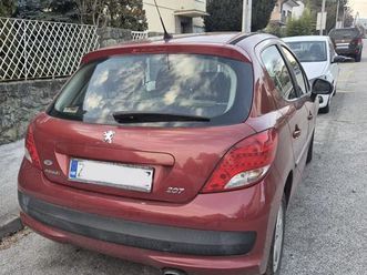 peugeot 207 1,4 vti, 2010 god.