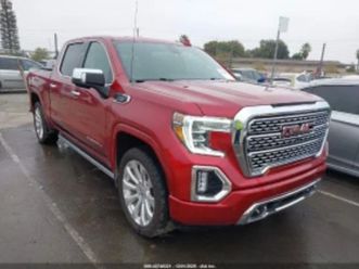 gmc sierra 1500 limited 4wd short box * carfax ≫ 2022 • 32 900 eur • id