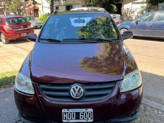 volkswagen suran 2009 1.6 highline. vendo, permuto y financio. el vehiculo se encuentra en buen estado, funcionando en sus dos combustibles. ver solis 1079, ros