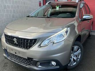 1.2i puretech style + navi + clim + jantes