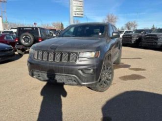 jeep grand cherokee altitude / панорама / подгрев / от представителств ≫ 2020 • 20 890 eur • id