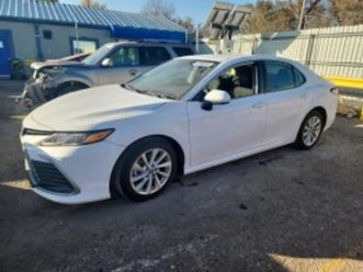 toyota camry 2.5l le ≫ 2023 • 19 000 eur • id