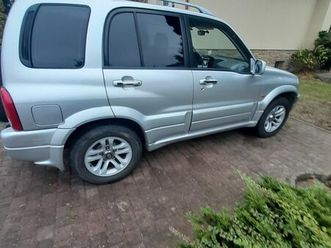 suzuki grand vitara 2.5 v6 comfort