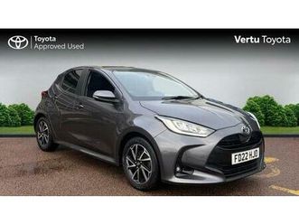 2022 toyota yaris 1.5 hybrid design 5dr cvt hatchback petrol/electric automatic
