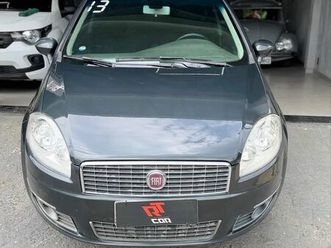 fiat linea essence 1.8 flex 16v 4p 2013