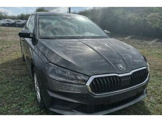 skoda fabia iv 2022 - fabia 1.0 mpi evo ambition 80cv