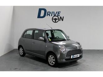 daihatsu trevis 1.0i .