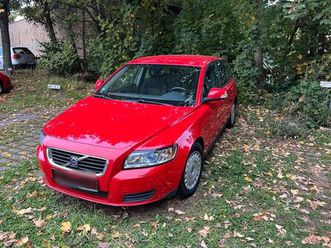 volvo v50 diesel (1.hand)