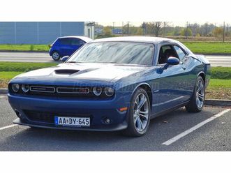 dodge challenger 5.7 hemi v8 / 6 sebességes manuális / super track pack / 20 coll felni / alpine
