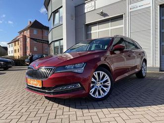 skoda superb 2.0tdi style ahk+led+rfk+volldig.cockpit