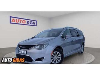 chrysler pacifica 2018 m vienatūris | skelbimas | 0138733562