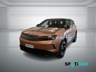 grandland 1ª serie nuovo grandland gs electric 213cv 520km