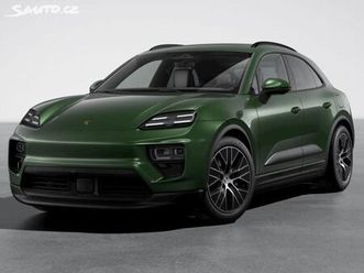 porsche macan 4