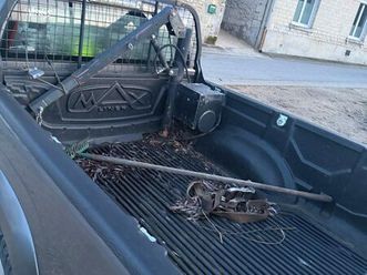 isuzu 3.0l diesel – 2013 – 190 000 km – bon état