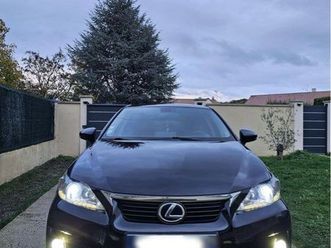 lexus ct200h