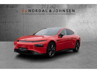 awd high performance adaptivcruise 360kamera dynaudio +